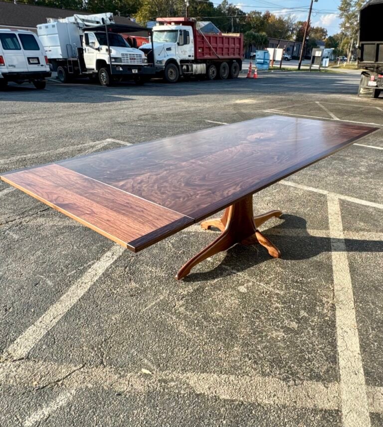 diningtable1