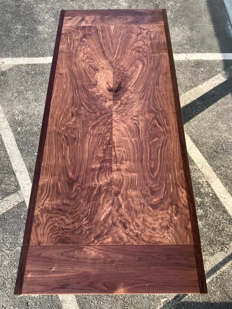 diningtable4